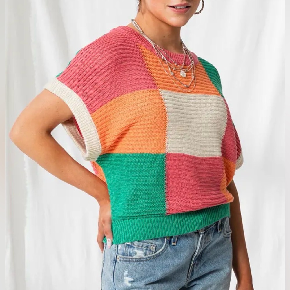 33 COASTAL Checkered Dolman Cropped Knit Sweater
 Short Sleeve  Women’s Size L